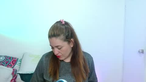 Snapshot of dayan_hanks chatting on February 27, 10:43 pm dayan online show from February 27, 10:43 pm