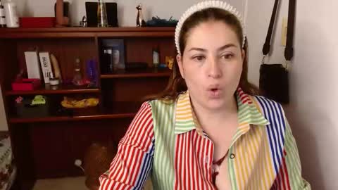Snapshot of dayan_hanks chatting on March 29, 3:06 am dayan online show from March 29, 3:06 am