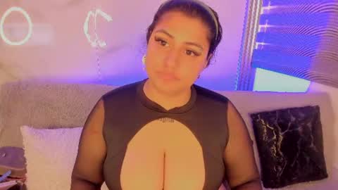 Snapshot of dayan_silva_ chatting on July 4, 8:15 pm DAYAN online show from July 4, 8:15 pm