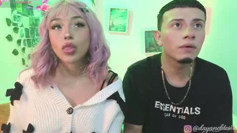 Snapshot of dayanddesire chatting on March 18, 6:16 am dayanddesire online show from March 18, 6:16 am