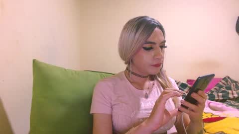 dayanna_01_ online show from December 29, 4:59 am