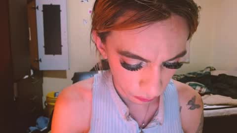dayanna_01_ online show from May 24, 9:20 pm