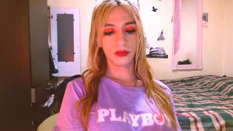dayanna_01_ online show from July 14, 6:35 pm
