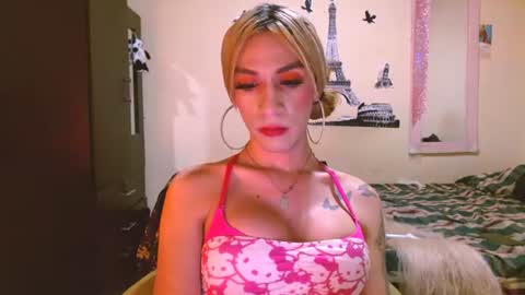 dayanna_01_ online show from July 28, 6:31 pm