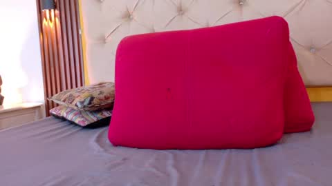 dayis_miller online show from July 14, 10:37 pm