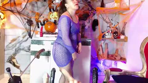 Dayla online show from October 12, 1:32 pm