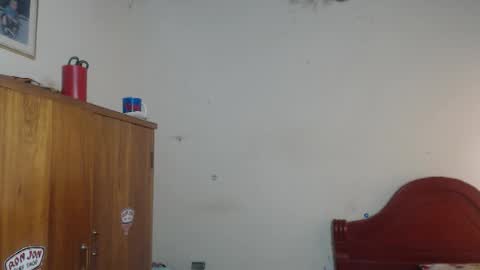 Snapshot of daylon_brown_ chatting on September 20, 2:18 pm Dylon online show from September 20, 2:18 pm