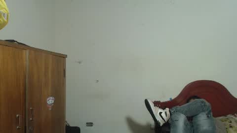 Dylon online show from September 26, 1:53 am