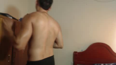 Dylon online show from February 8, 3:59 pm