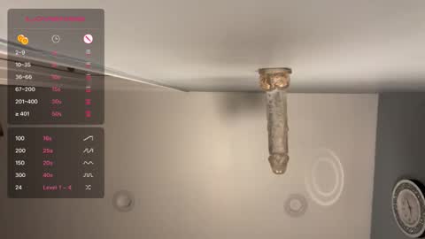 Snapshot of dayqueen1 chatting on October 25, 8:55 am dayqueen1 online show from October 25, 8:55 am