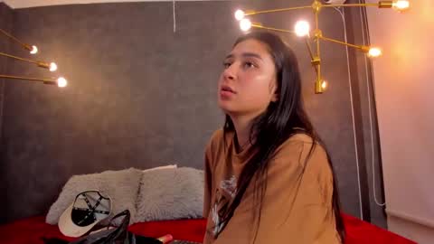 DAYRA ANGELS online show from October 7, 8:39 pm