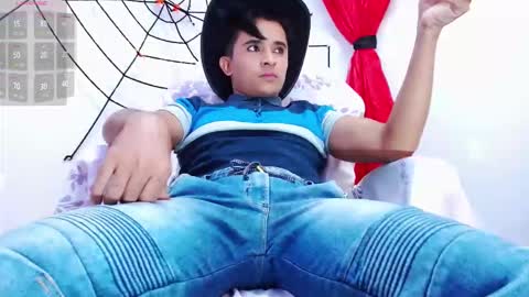 Snapshot of dayro_dduran chatting on October 25, 6:46 pm dayro_dduran online show from October 25, 6:46 pm