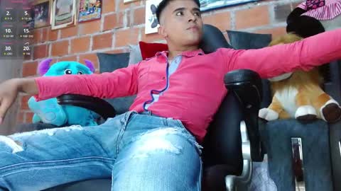 Snapshot of dayro_dduran chatting on March 1, 7:38 pm dayro_dduran online show from March 1, 7:38 pm