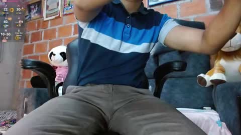 Snapshot of dayro_dduran chatting on March 8, 7:39 pm dayro_dduran online show from March 8, 7:39 pm