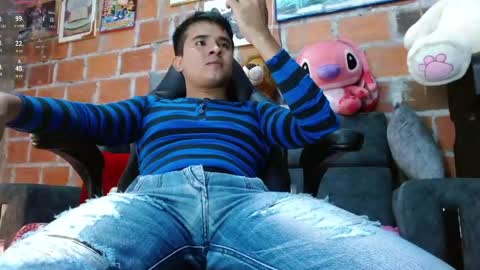 Snapshot of dayro_dduran chatting on March 21, 7:39 pm dayro_dduran online show from March 21, 7:39 pm