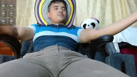 Snapshot of dayro_dduran chatting on May 15, 7:21 pm dayro_dduran online show from May 15, 7:21 pm