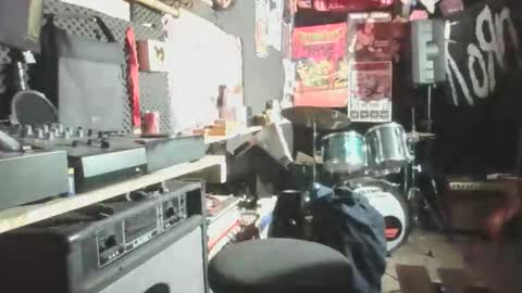 daze592268 online show from March 3, 10:10 am