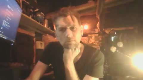 daze592268 online show from March 12, 9:26 am