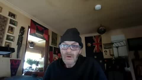 Dazza online show from February 12, 5:57 am