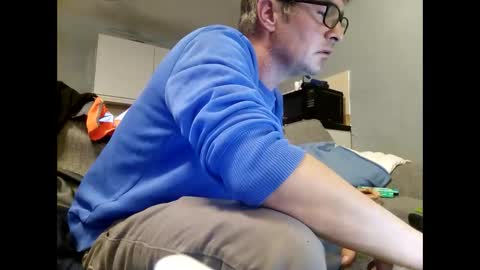 Dazzill online show from October 10, 10:42 pm