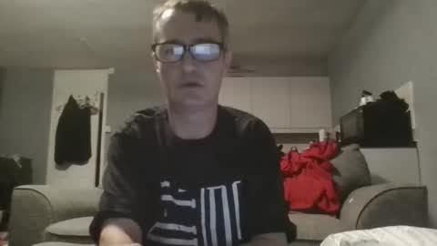 Dazzill online show from November 26, 7:15 pm