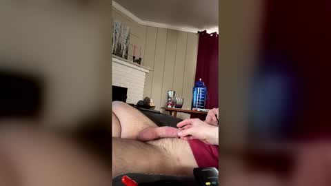 dcolb22 online show from April 12, 3:06 pm