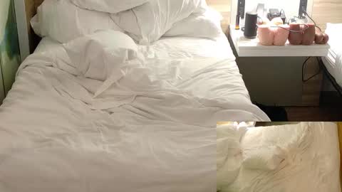 DCrush online show from February 18, 3:13 am