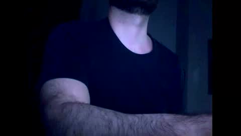 Snapshot of dcs83 chatting on October 26, 3:40 pm dcs83 online show from October 26, 3:40 pm