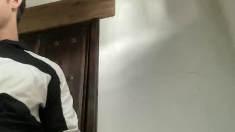 dcsprwls online show from March 20, 10:03 pm