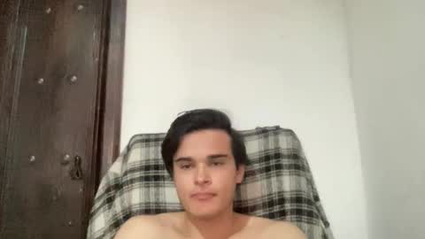 dcsprwls online show from April 4, 8:17 pm