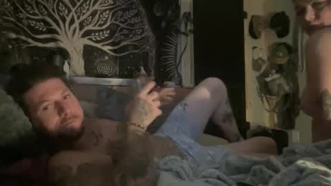 dcwells1992 online show from March 29, 2:22 am