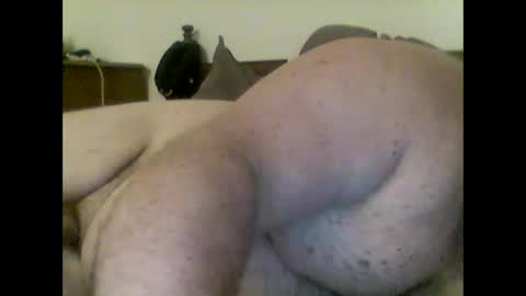 Snapshot of ddawg74 chatting on March 7, 4:31 am ddawg74 online show from March 7, 4:31 am