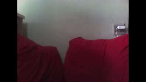 Snapshot of ddboobsnipples chatting on December 4, 3:32 pm ddboobsnipples online show from December 4, 3:32 pm