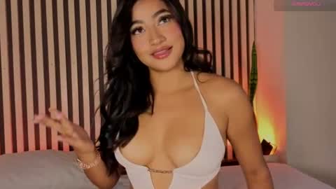 dea_athenea online show from July 2, 8:04 pm
