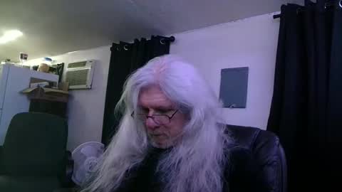 deaconoddeye online show from January 19, 5:44 am