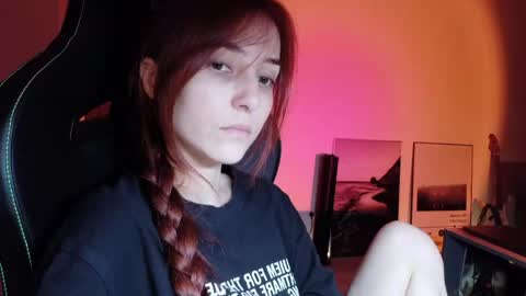 freak online show from June 9, 11:49 pm