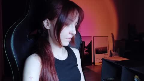 freak online show from June 26, 6:29 am