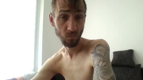 robert online show from May 31, 7:26 am
