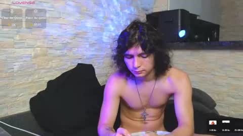 dean_raven online show from June 20, 10:45 pm