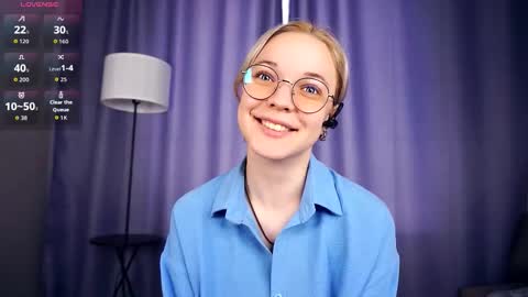 Charlie 18yo online show from September 30, 6:18 am