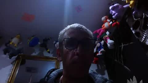 deanofflove2210 online show from July 22, 8:17 am