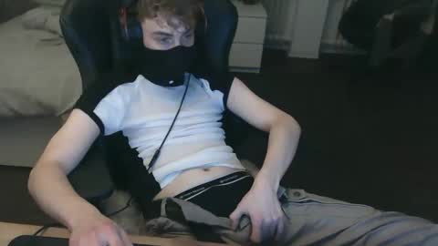 Dean online show from October 25, 6:35 pm