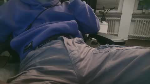 Dean online show from November 12, 5:13 pm