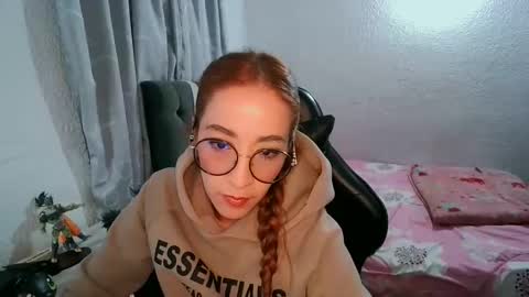 Snapshot of dear_juliet chatting on October 20, 11:16 pm Juliet online show from October 20, 11:16 pm