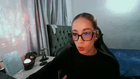 Juliet online show from July 11, 1:08 am