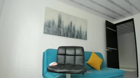 Snapshot of dear_lola chatting on July 2, 7:31 pm dear_lola online show from July 2, 7:31 pm