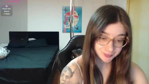 dearlilith6666 online show from December 5, 12:52 am