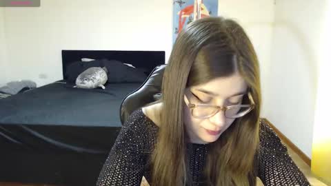 dearlilith6666 online show from December 5, 1:06 pm