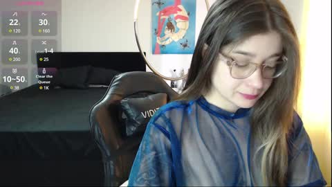 dearlilith6666 online show from December 10, 1:33 pm