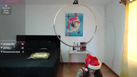 dearlilith6666 online show from December 24, 5:23 pm